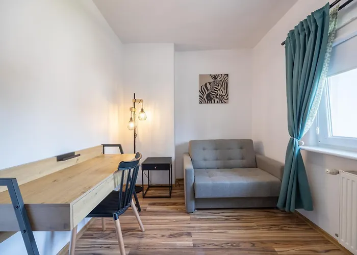 At Bandurskiego Nowoczesny Darmowy Parking Blisko Centrum * 슈체친